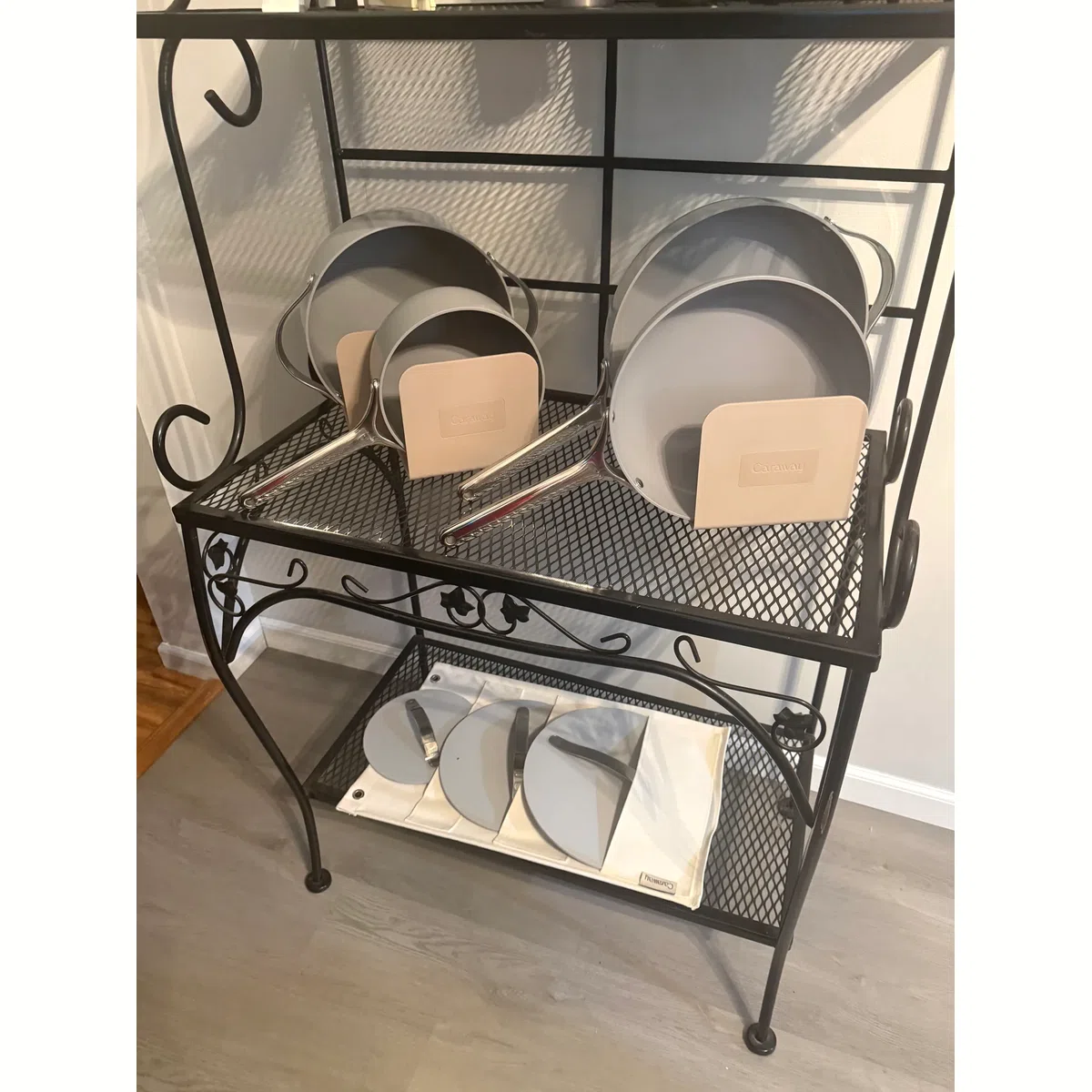 Complete kitchen