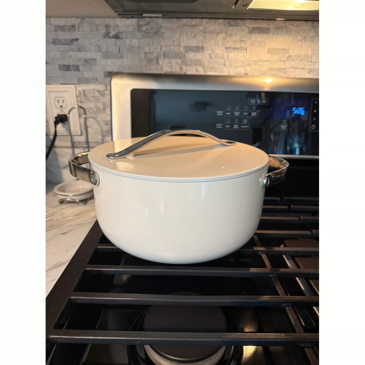 Excellent Dutch oven