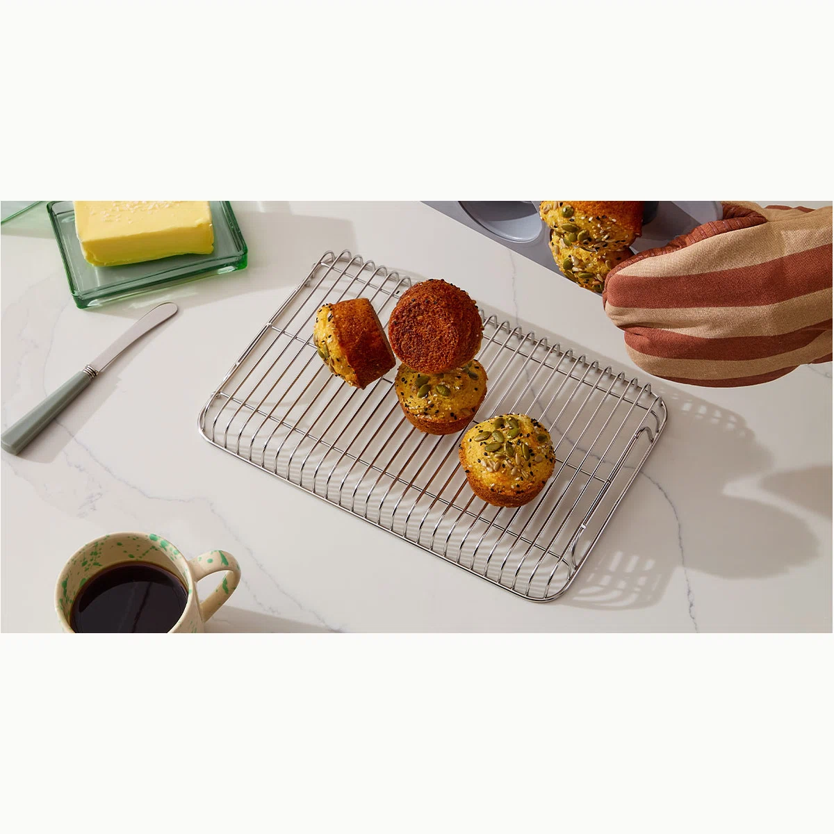 caraway-small-cooling-rack-premium-stainless-steel-oven-safe-550-f-360-airflow image 1
