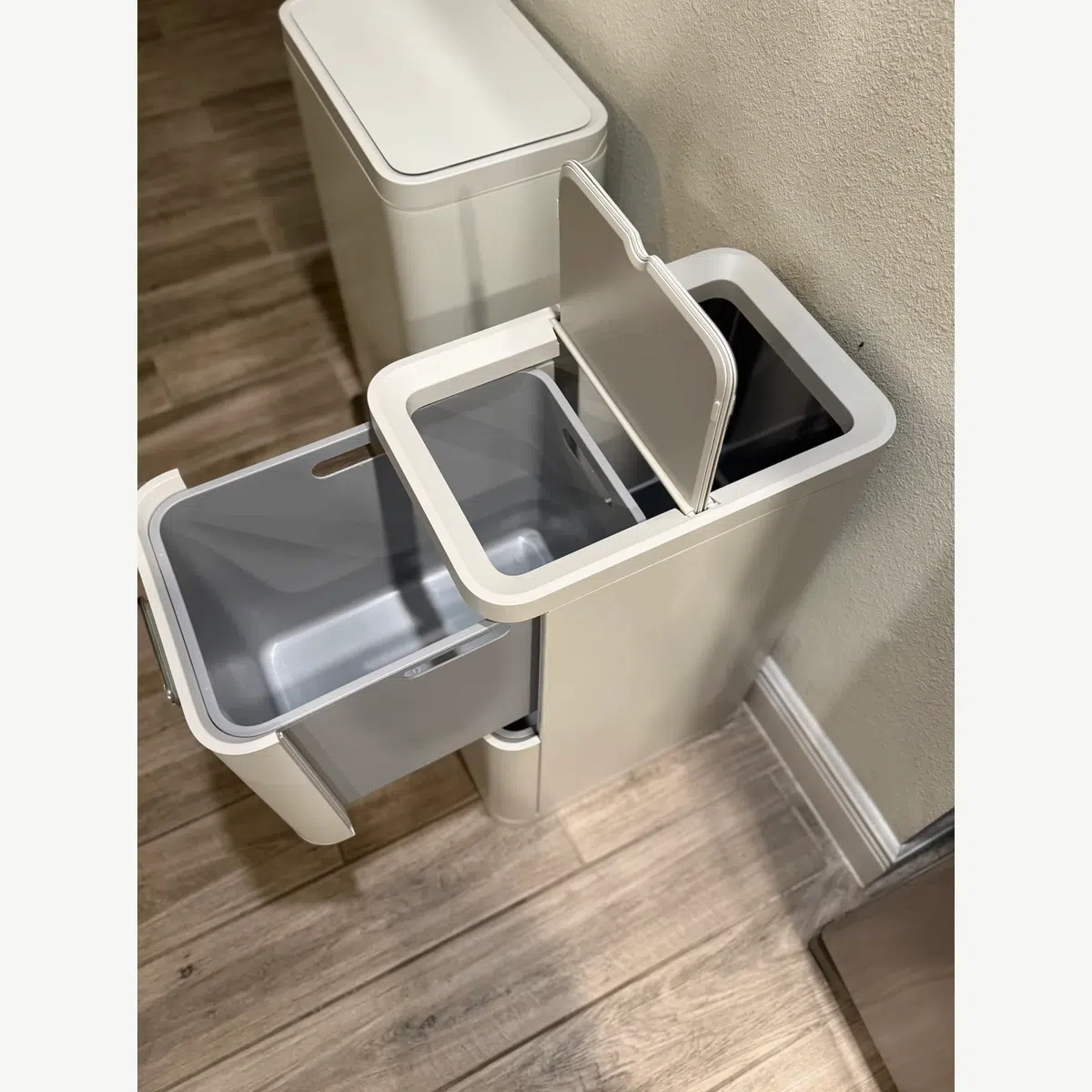 Awesome bin