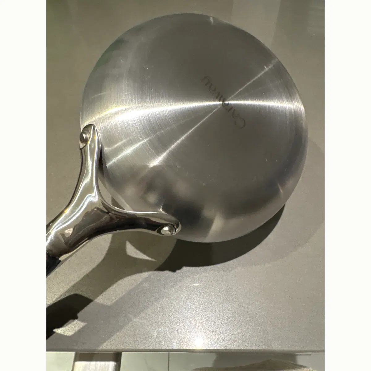 Solid pans