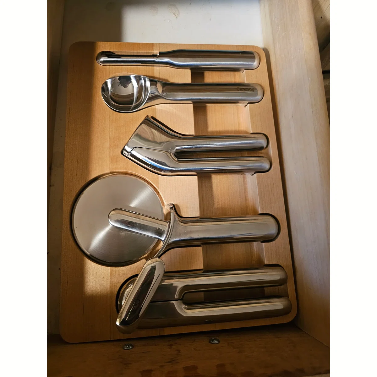 Nice set, but the scoop handle is odd