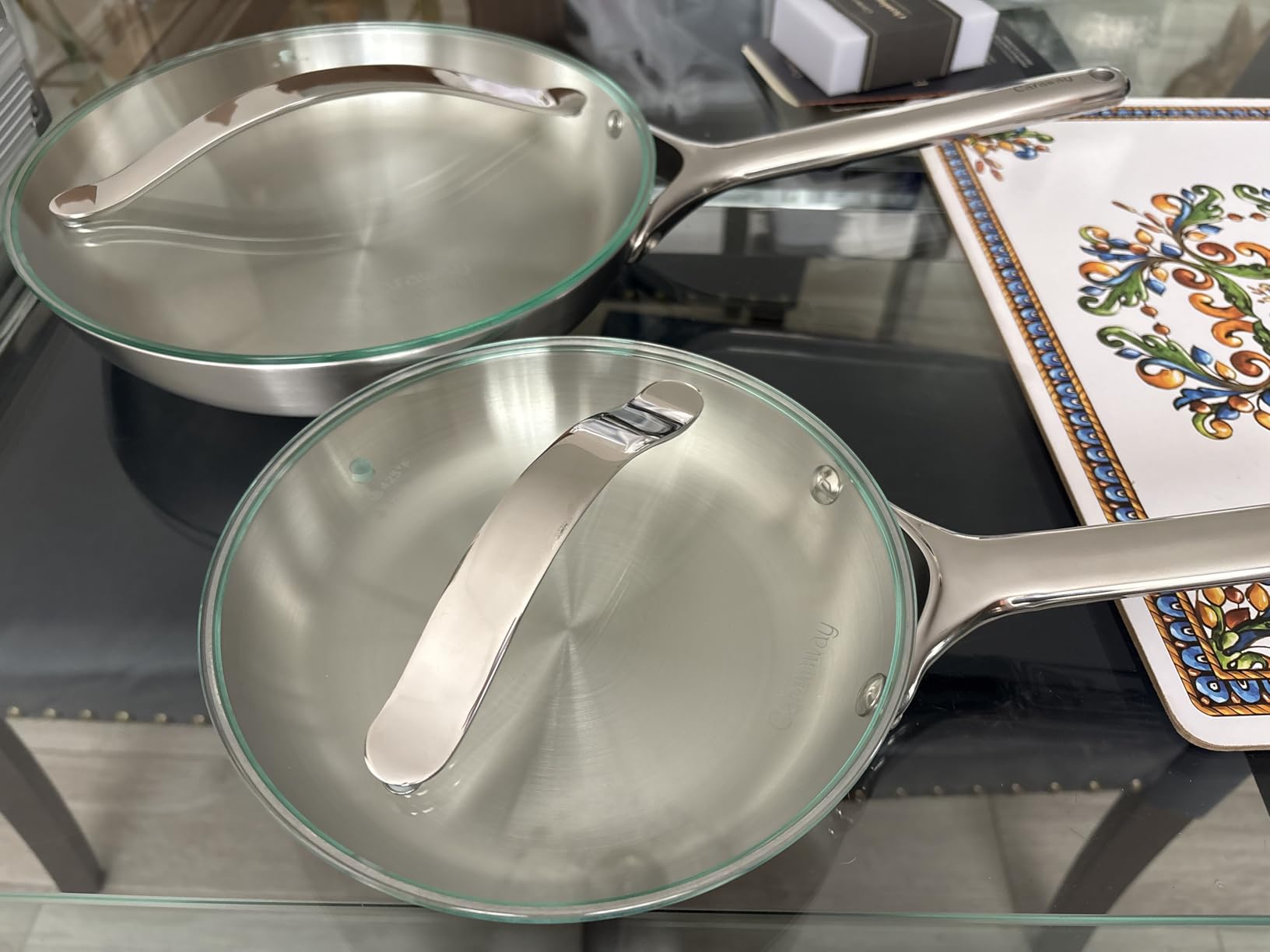 Solid pans