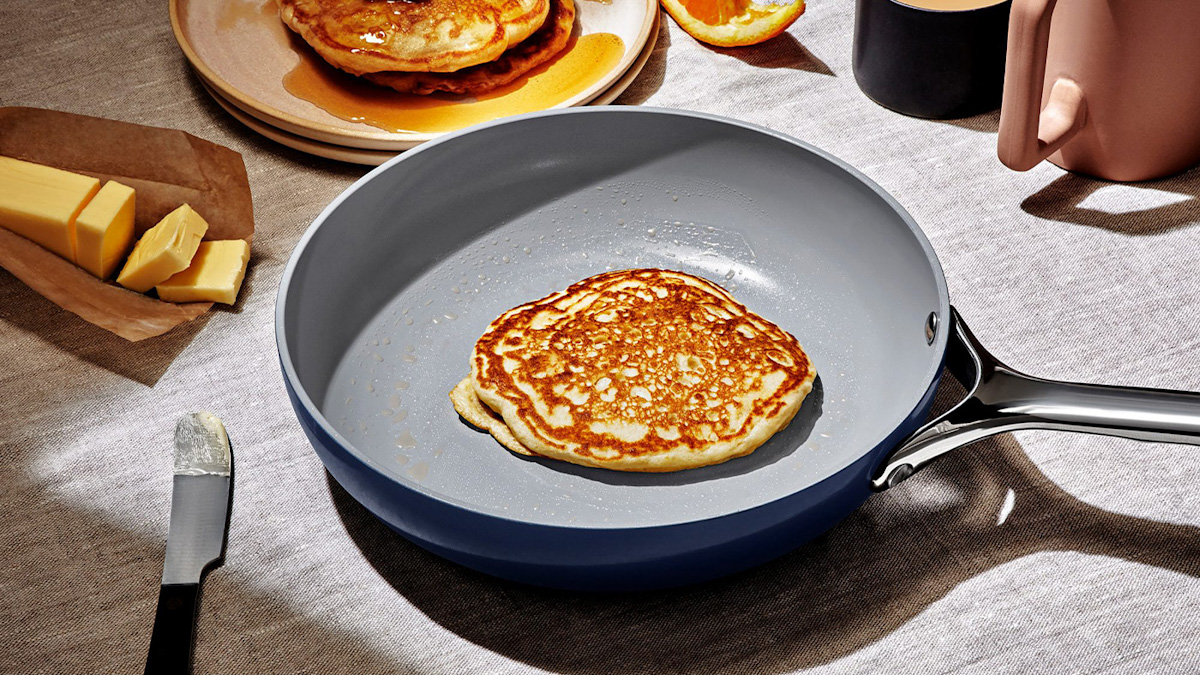 Caraway Family Time Bundle — 32-Piece Non-Toxic Cookware, Bakeware & Food Storage Set