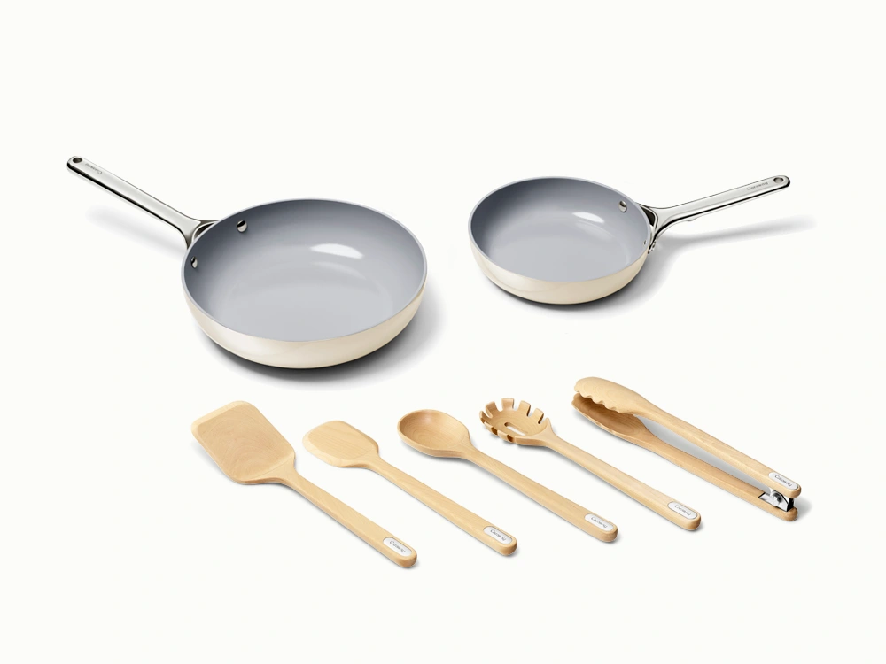 Caraway Sizzle & Serve Bundle — Ceramic Fry Pan, Mini Fry Pan & Wood Utensils