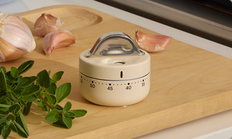 Caraway Mechanical Kitchen Timer