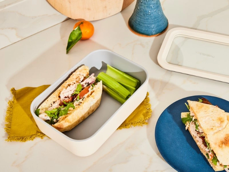 Caraway Medium Storage Container — 6.6 Cup Ceramic-Coated Glass