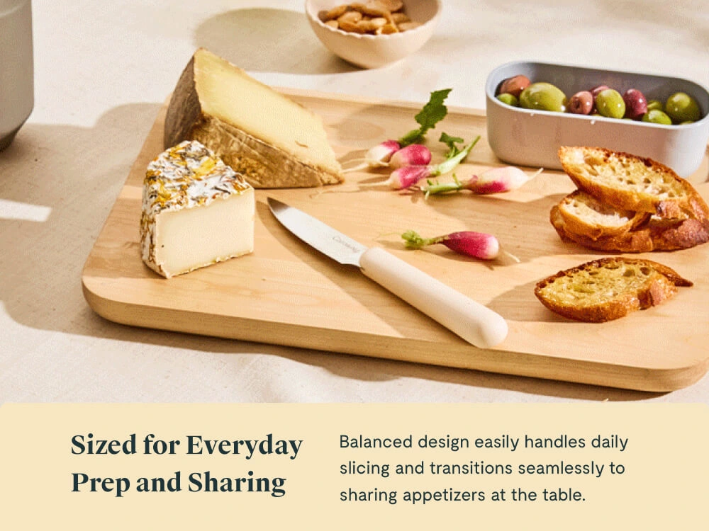 Caraway Medium Cutting Board — Sustainable Maple Wood with Built-In Indents