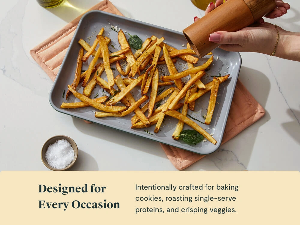 Caraway Small Baking Sheet
