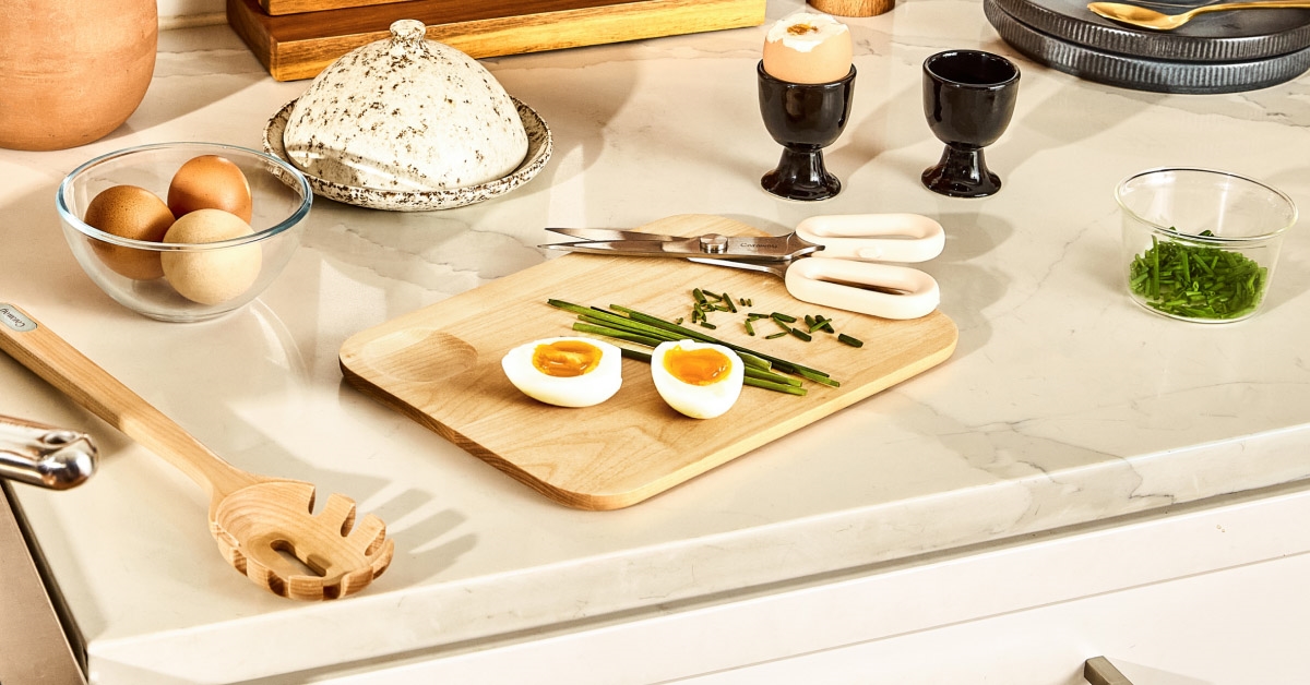 Caraway Small Cutting Board — FSC-Certified Birch Wood, Non-Toxic, Compact